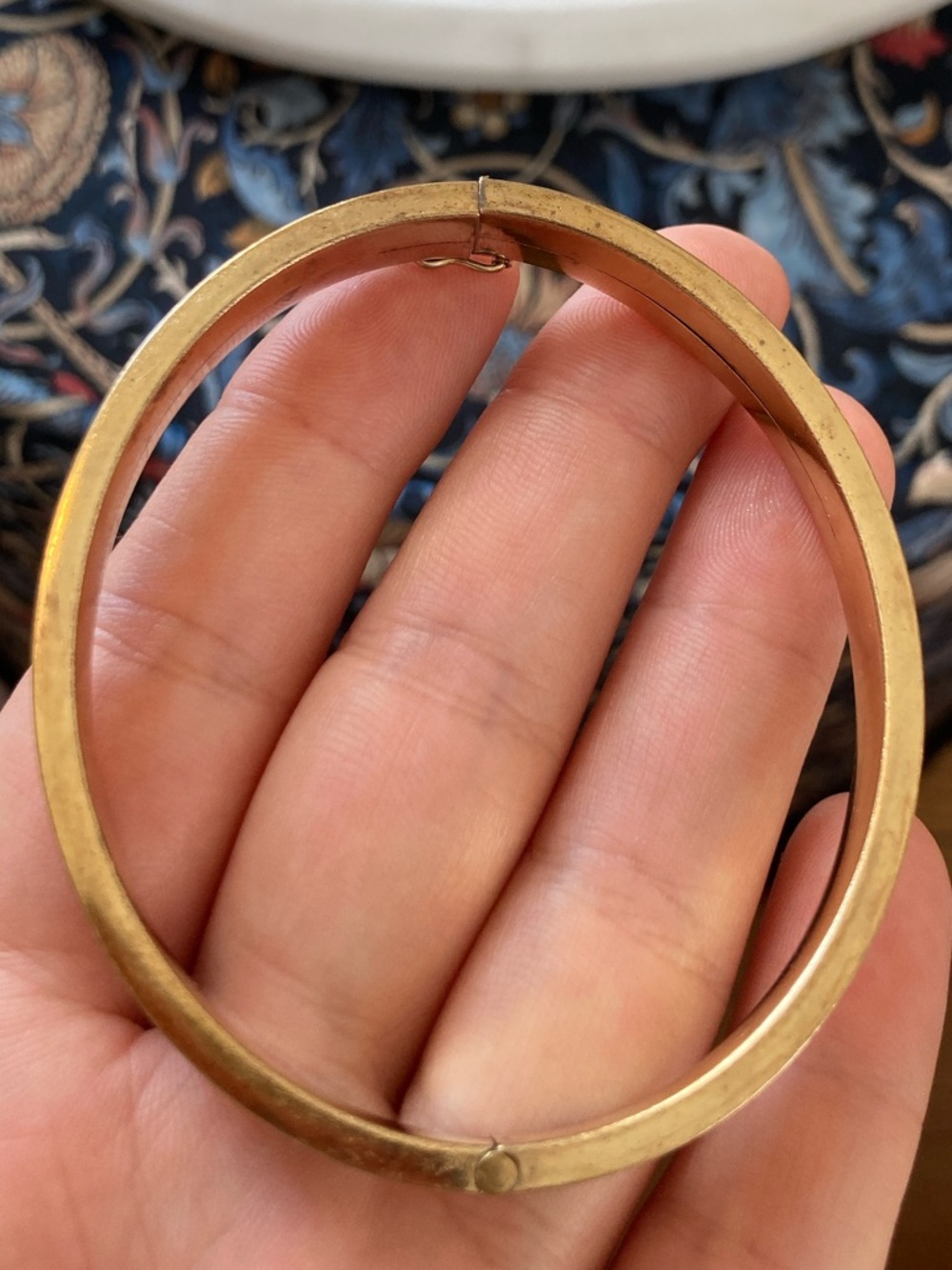 Antique Rolled Gold Hinged Bangle Bracelet w/Maker’s Mark - Picture 7 of 14